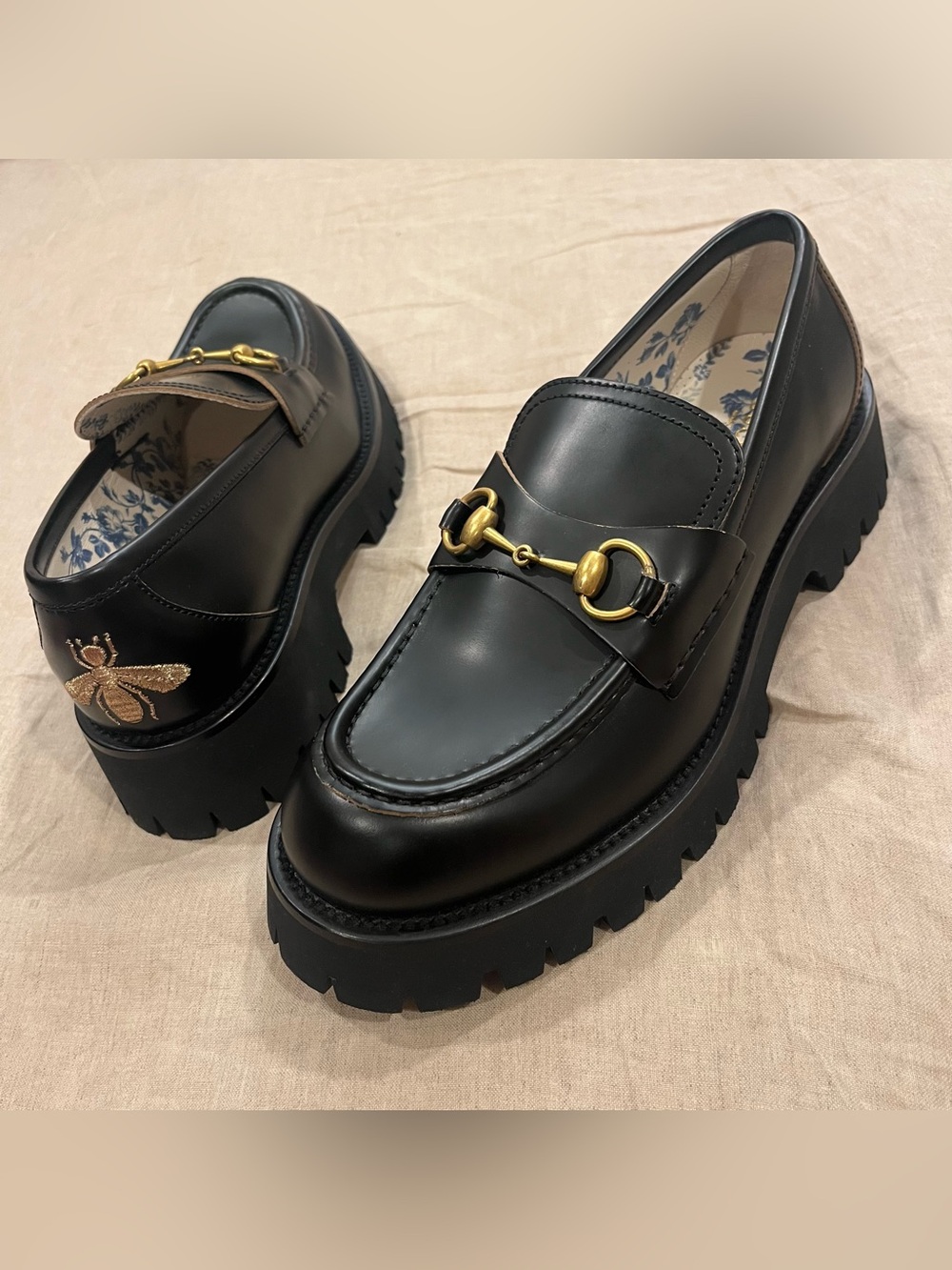 $1250 Gucci Harald Embroidered Lug-Sole Horsebit Leather Loafer, Size 41